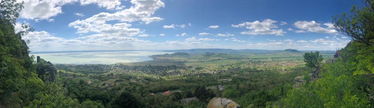 Pearl Home Balatonboglár Buitenkant foto