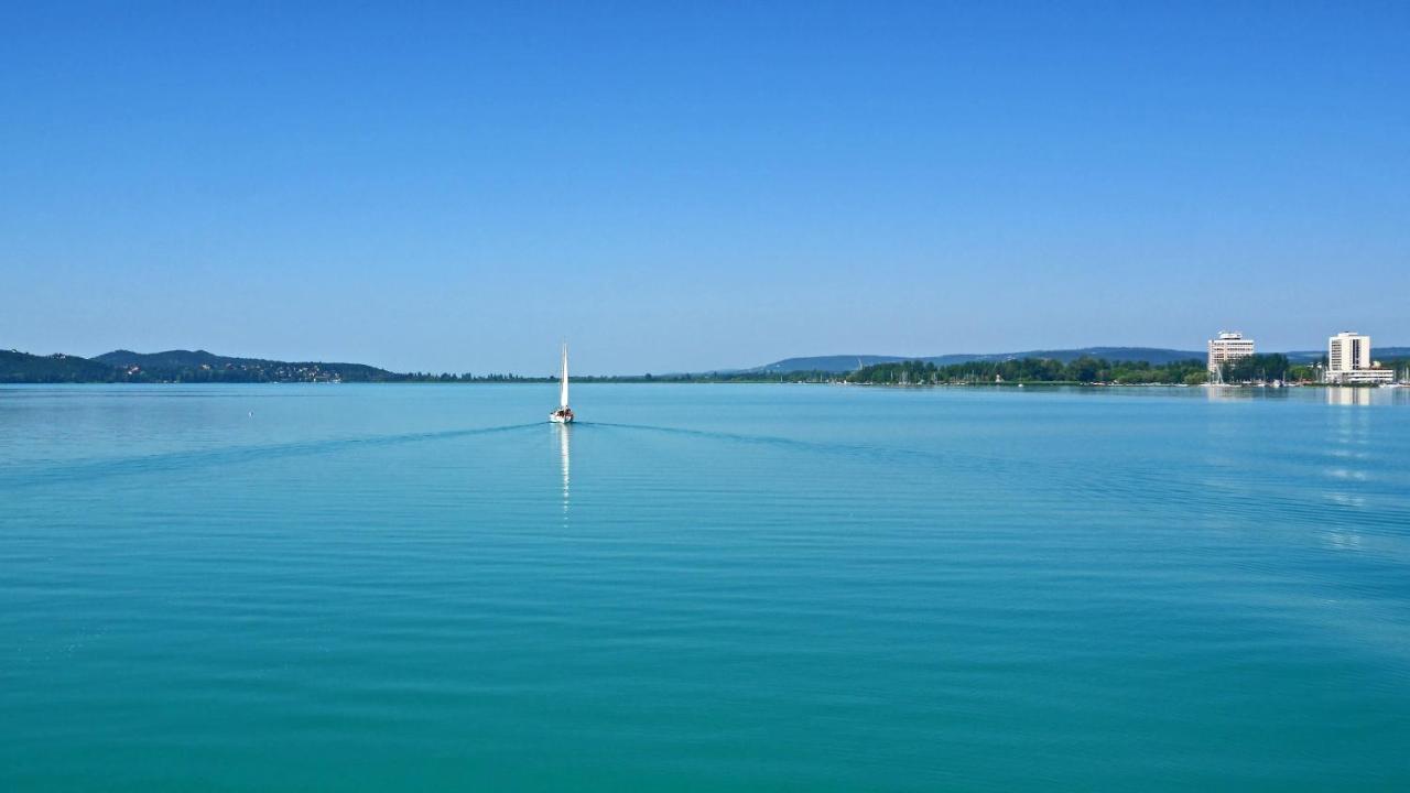 Pearl Home Balatonboglár Buitenkant foto