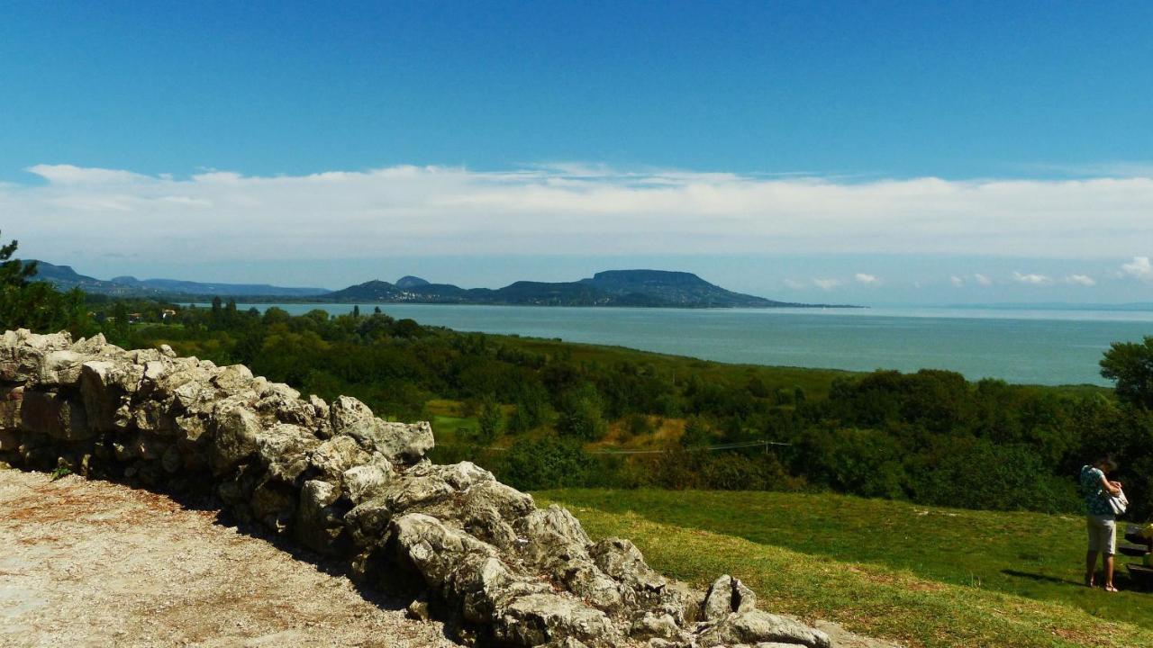 Pearl Home Balatonboglár Buitenkant foto